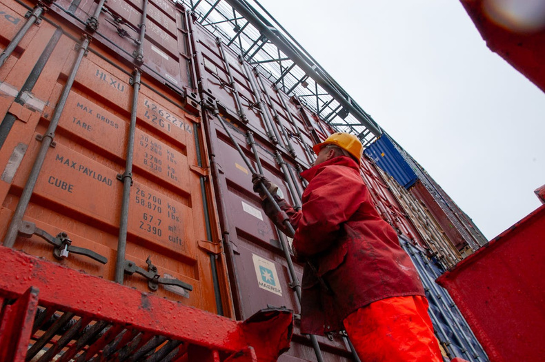 Millennium Cargo.jpg 1