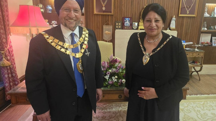 Mayor and Mayoress on night of investiture.jpg