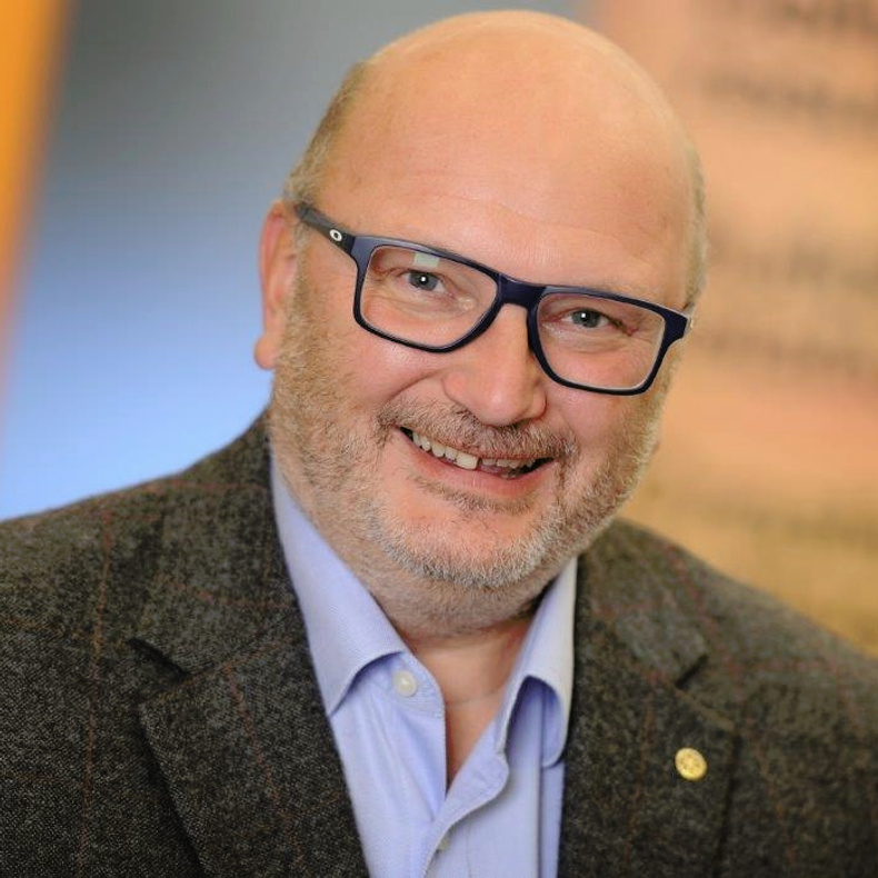 Crowe Johnathan.Dudley.jpg 2