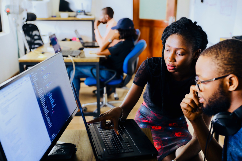 lagos-techie-igur1ix0mqm-unsplash(894184)