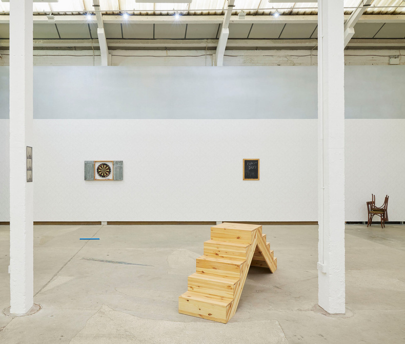 harun-morrison-experiments-with-everyday-objects-at-eastide-projects-1(892684)