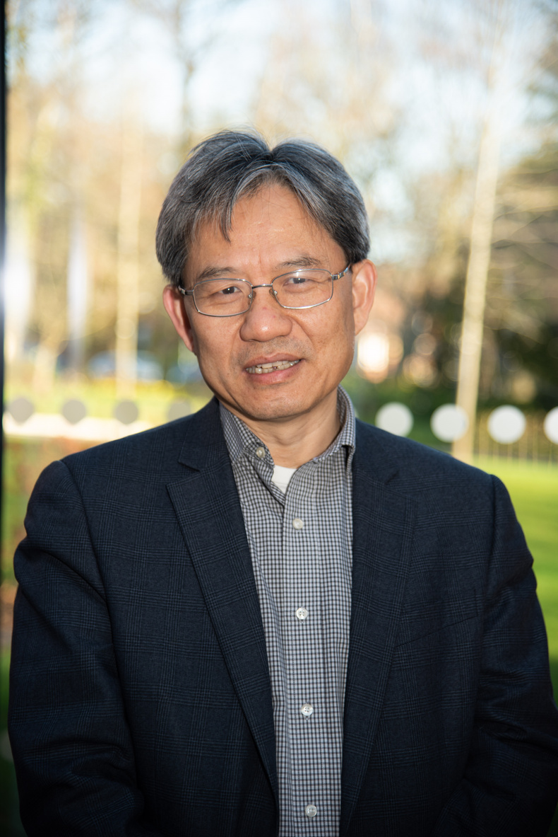 professor-yulong-ding(901356)