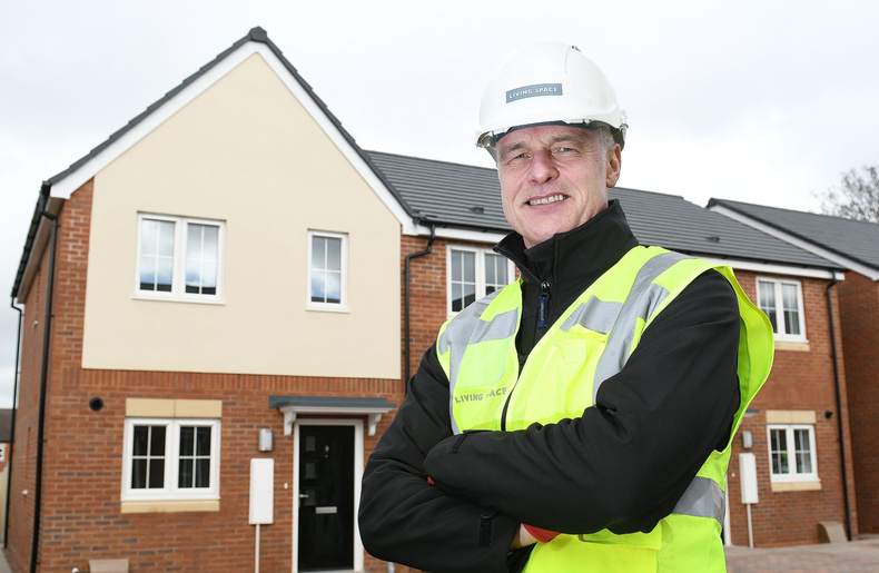 keith-harris-contracts-manager-for-living-space-housing-lr(890437)