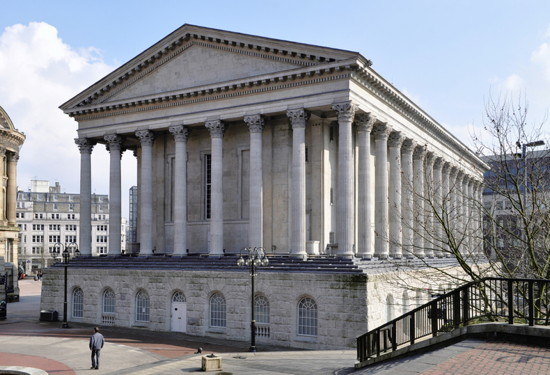 Birmingham Town Hall .jpg