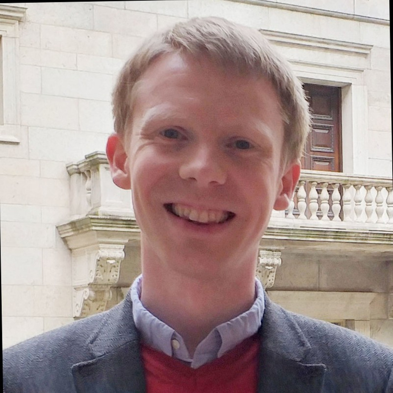 dr-adam-whittaker(898670)