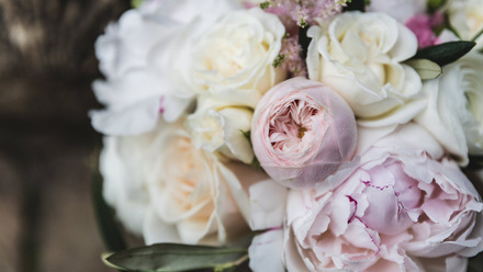 Pink+and+cream+peony+and+rose+wedding+bouquet.jpg