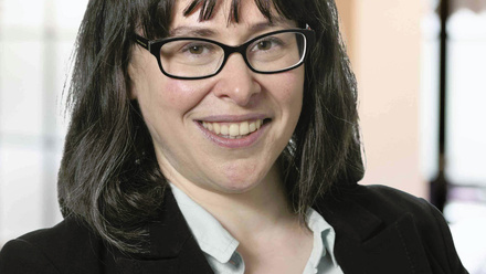 Julia_Rosenbloom.jpg 1