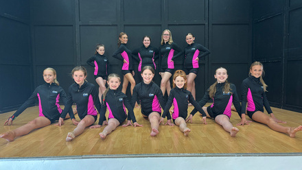 LichTam-CASS-acrobatics-squad.jpeg