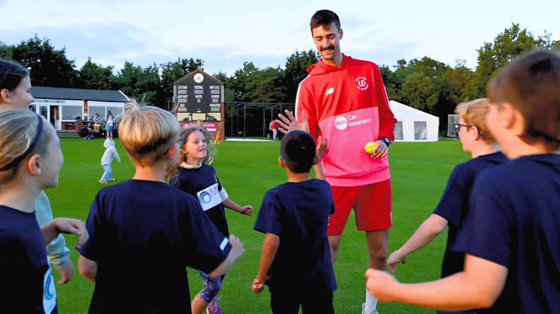 High five Dunstall CC.jpg
