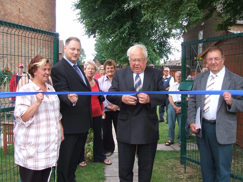 Allotment opening 2010.JPG