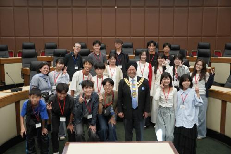 Japenese students.jpg
