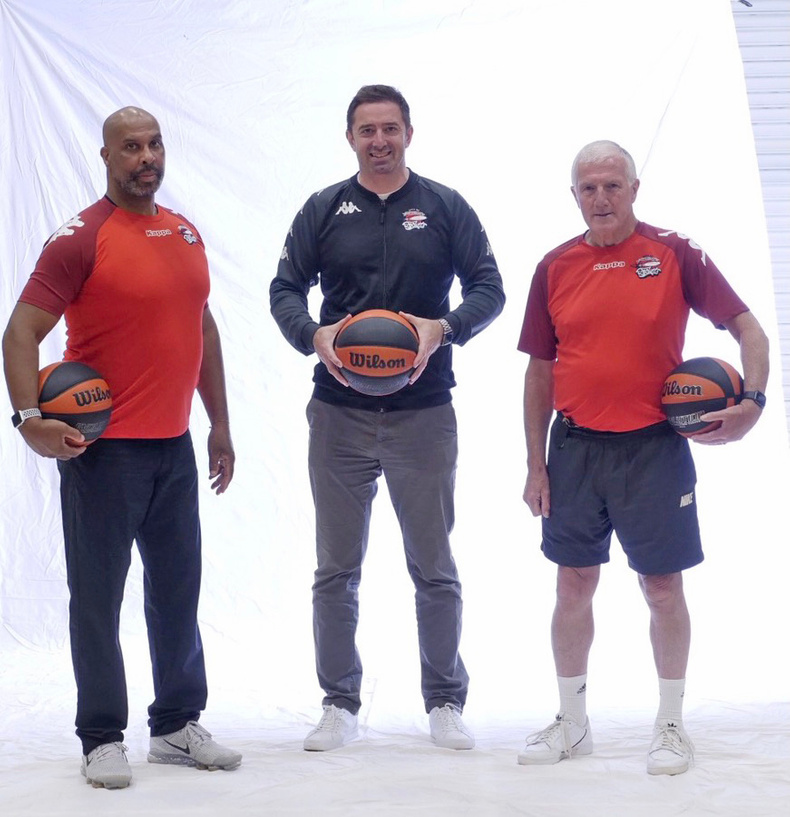 new-rockets-coaches-paul-douglas-and-peter-mintoft-with-rob-palmer-centre(892505)