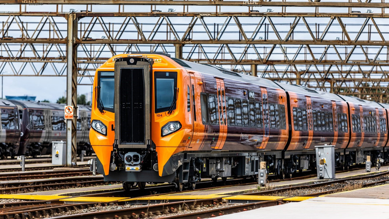 West Midlands Railway class 196 train.jpg