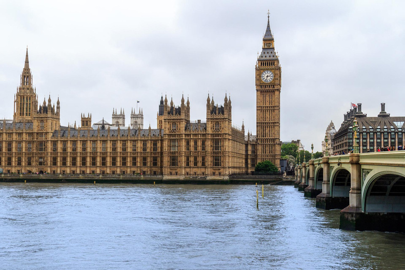 westminster-gb95ffa088_1920(897535)