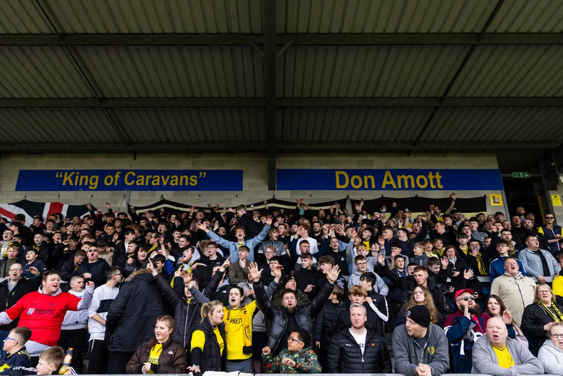 Burton fans stock.png