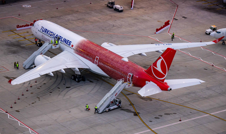 Turkish Airlines 500 aircraft.jpg