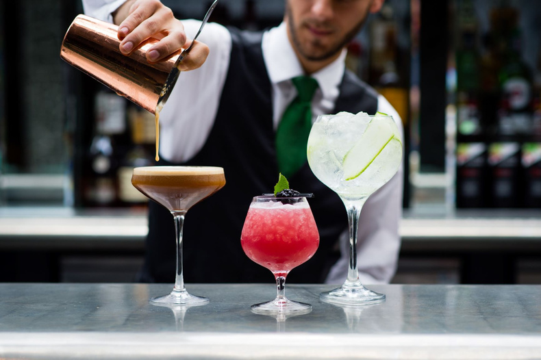 cocktails-at-the-belfry(897949)
