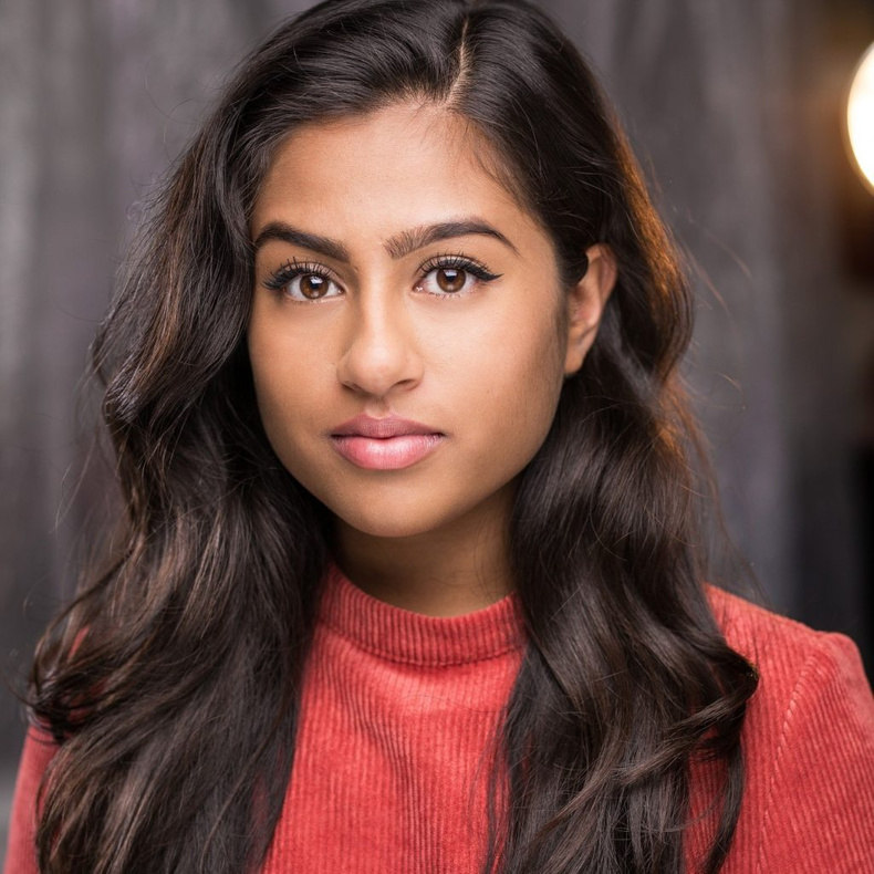 Halema Hussain headshot - square-1024x1024.jpg