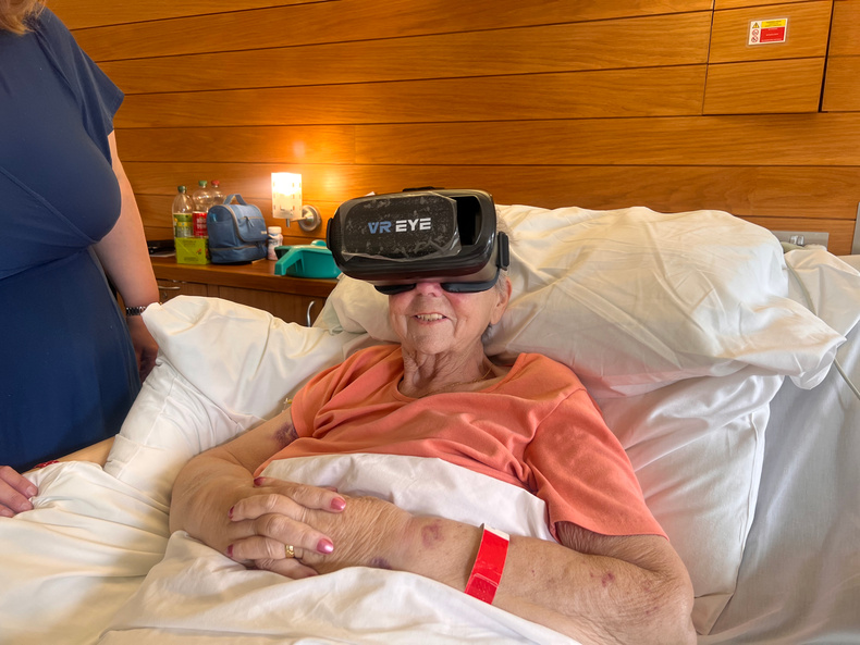vr-janet(898859)