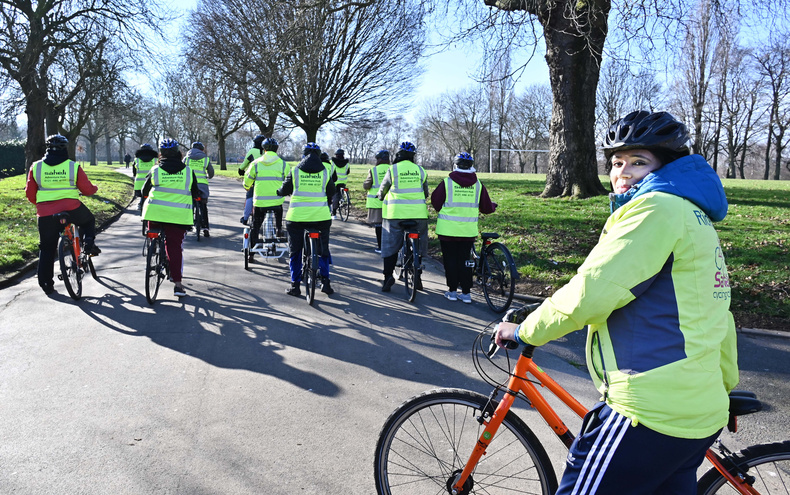 bhx_women_cyclists_025(902136)