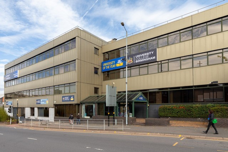ucb(900379)