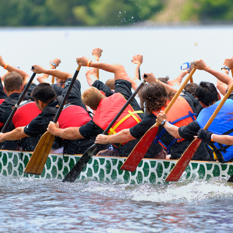 dragon boat.png