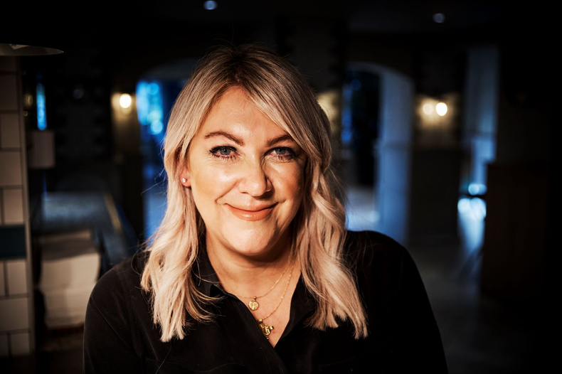 katie-niland-sales-director-at-the-belfry-hotel-resort-small(894389)