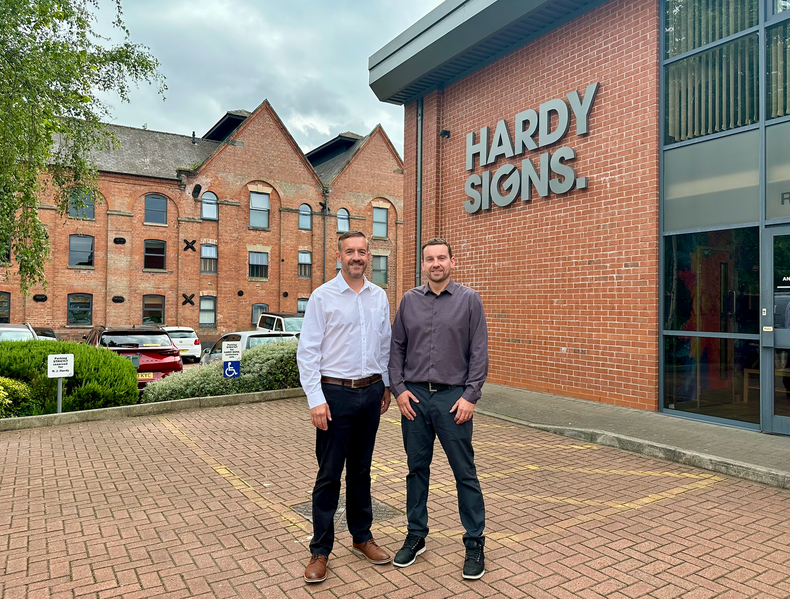 Nik and Tom Hardy - Hardy Signs 2025.png