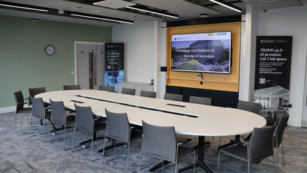 4.10+boardroom+style+3.JPG