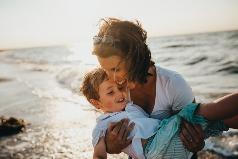 how-do-i-share-the-care-of-our-children-over-the-holidays(892775)