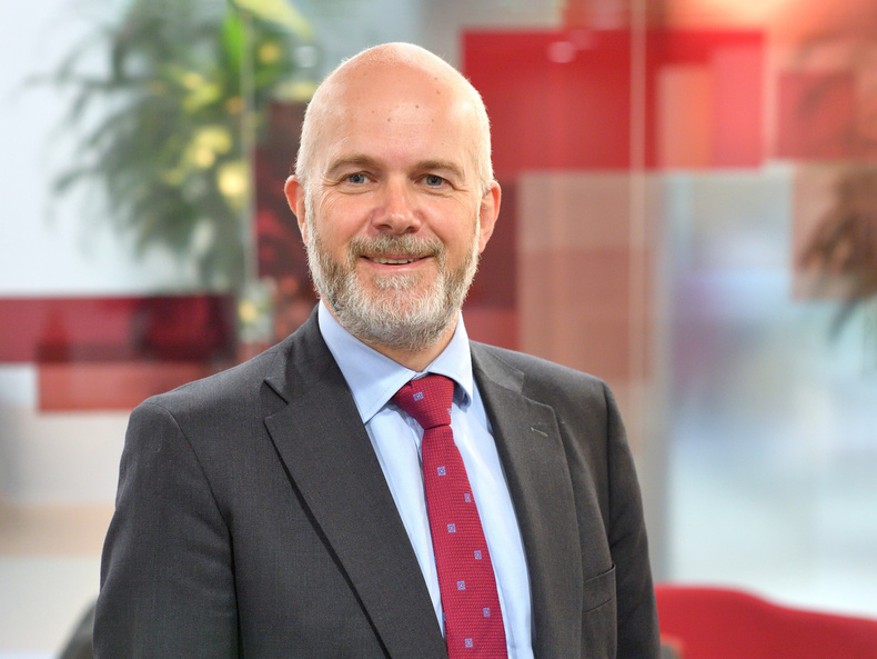 neil-philpott-pwc(890879)