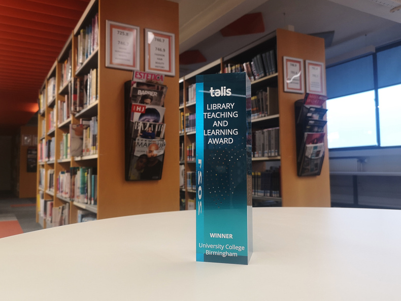 libraryaward04(891209)