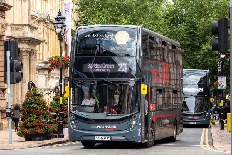 nation-express-bus(899154)