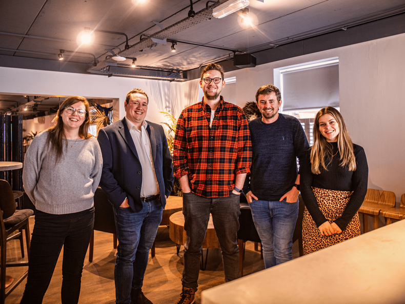 ark-media-team-pic(901234)