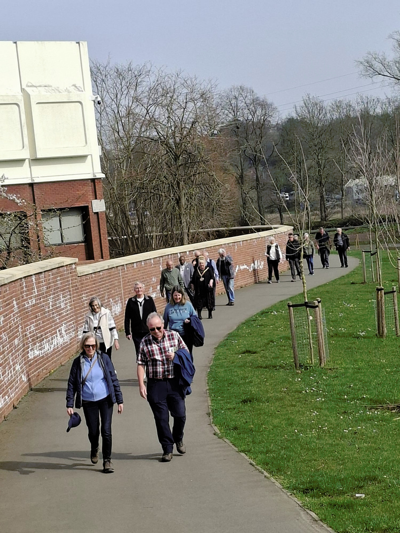 Wellbeing walk.jpg