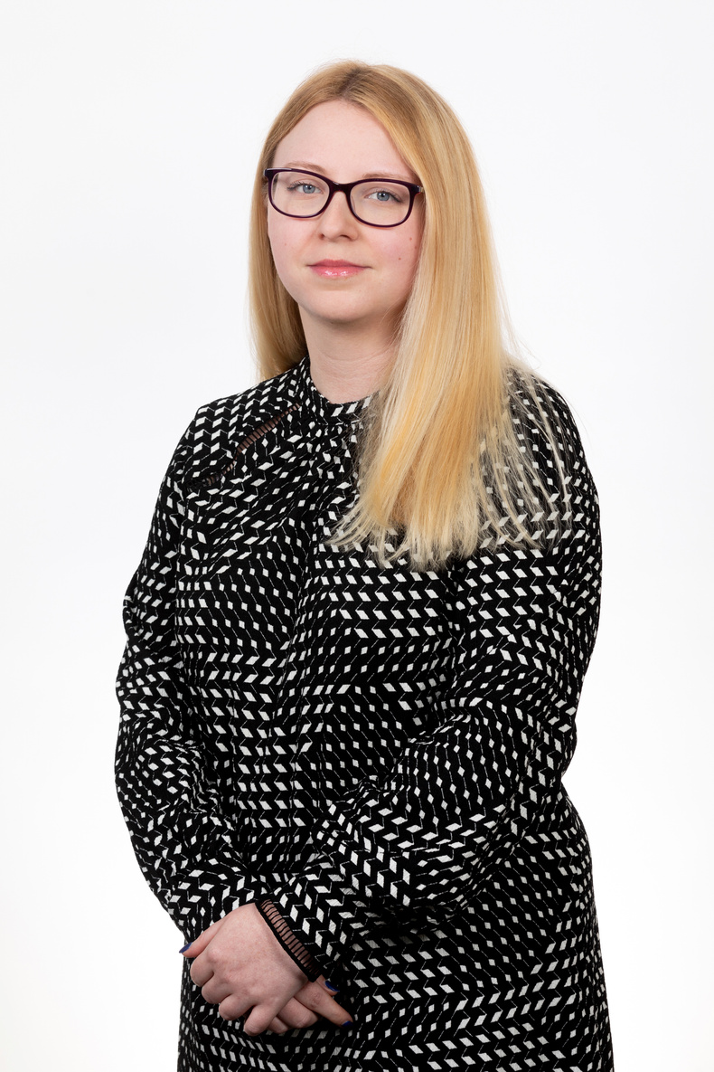 Lauren Goode photo 2.jpg