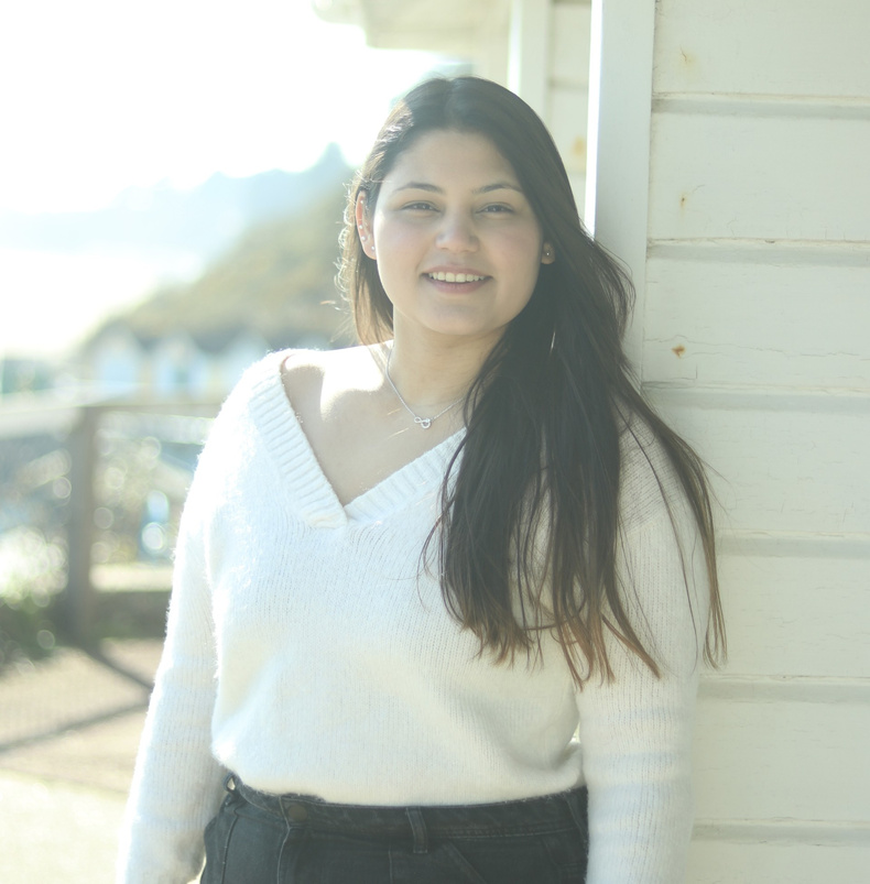 mitali Ratnaparkhi.jpg