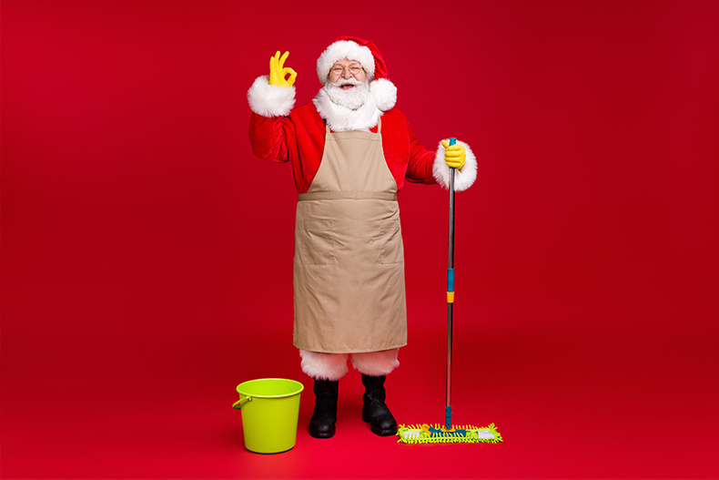 santa-cleaning.jpg 1