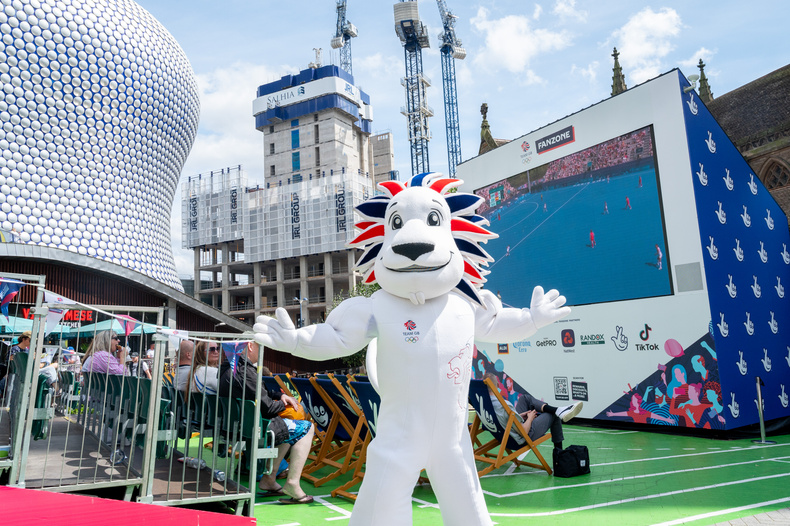 Fanzone, Birmingham, July- 24 -58.jpg