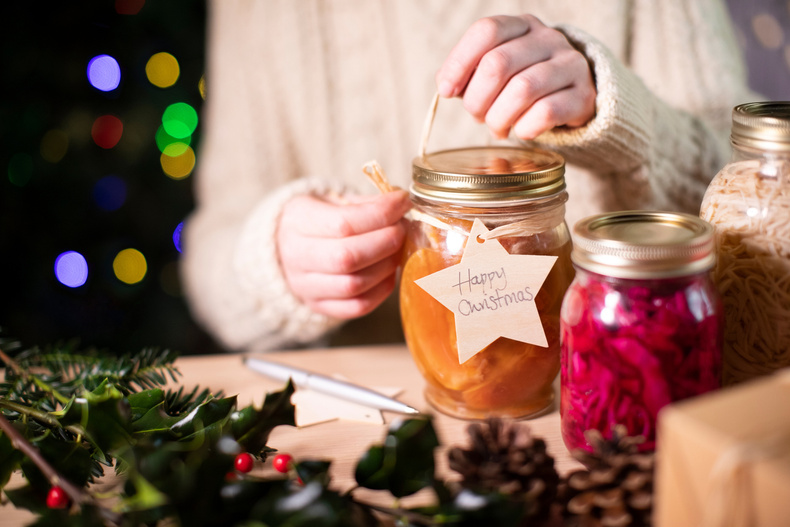 christmas-pickling_png(895471)