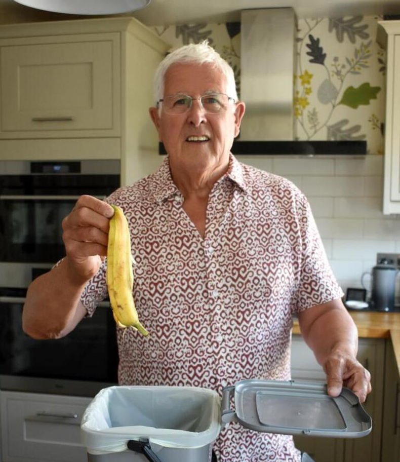 Cllr Ken Hawkins.jpg 1