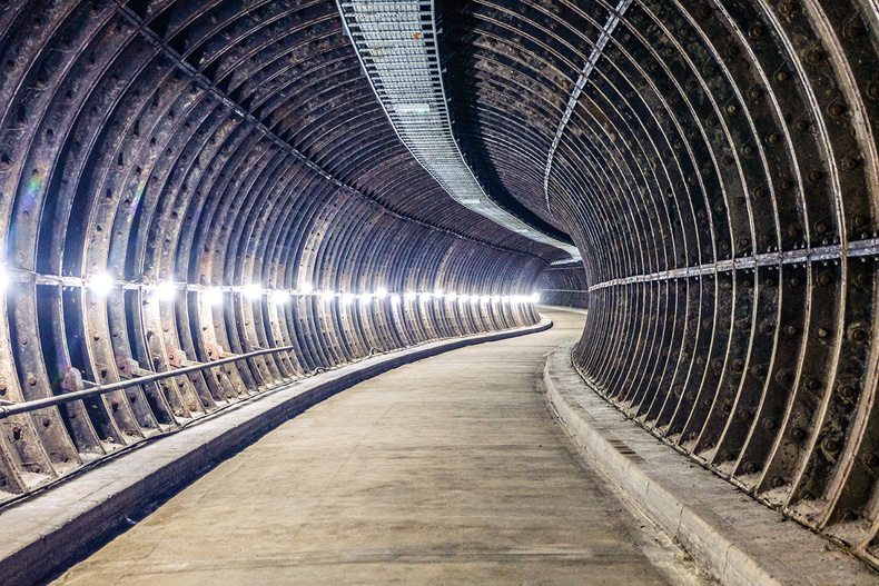 mailbox-tunnels.jpg