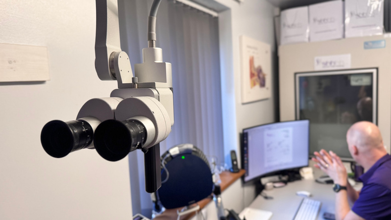 Steves+Office+Micrscope.jpg