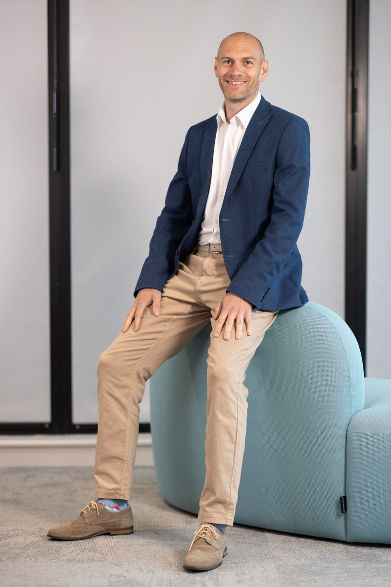 Jonathan Roberts 1.jpg