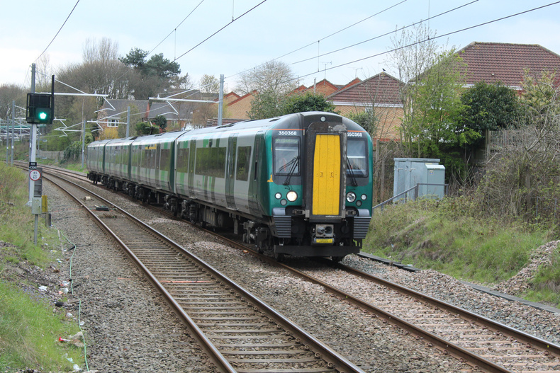 west-midlands-trains(897296)