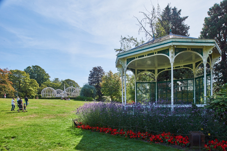 bandstand-on-the-main-lawn-bham-botanical-gardens(889698)