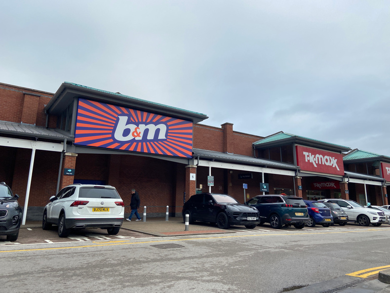 sutton-newhall-retail-park(898013)
