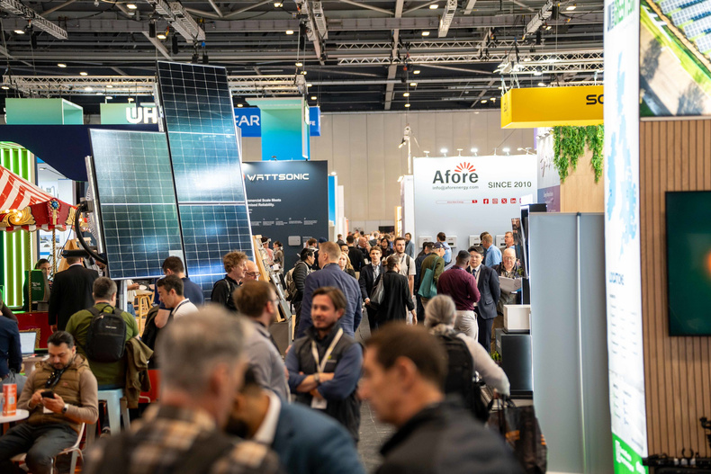 solar and storage show.jpg