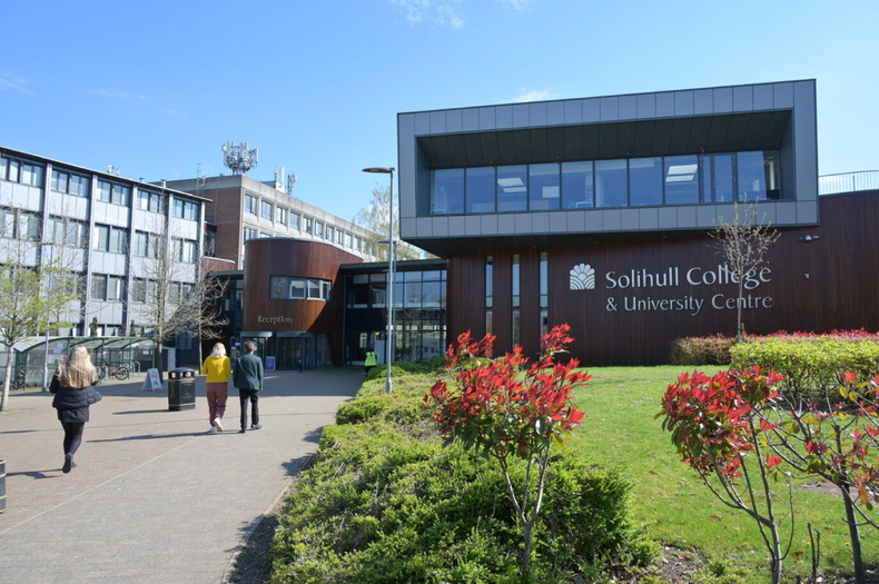 college-a-level-offer(904881)