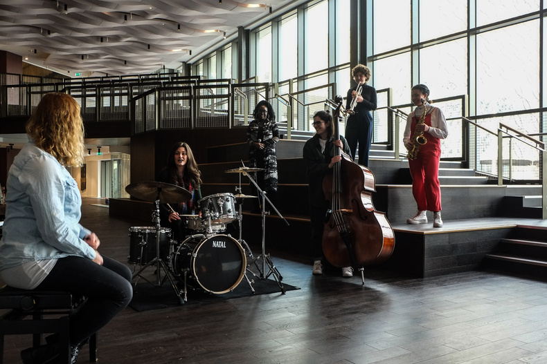 musicians-practicing-in-new-symphony-hall-foyer_photo-courtesy-eugene-hilton(890151)